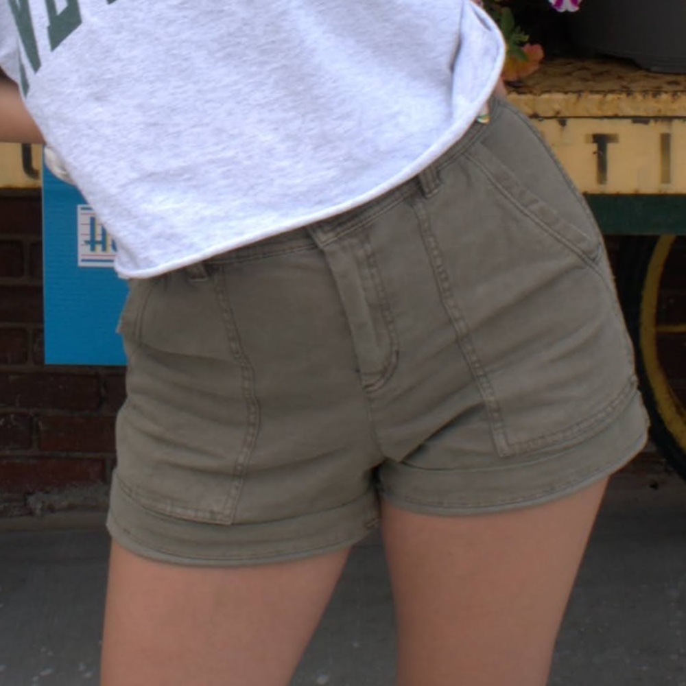 eddie bauer a-line shorts, size 6
